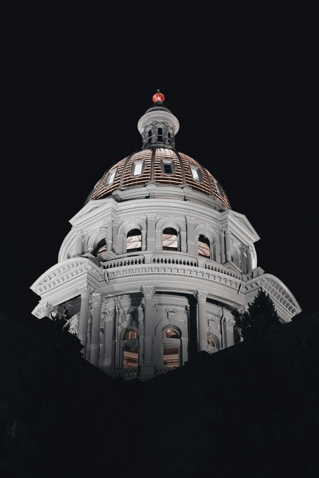 lawfirmlawyercolorado-640x480-38139344.jpeg