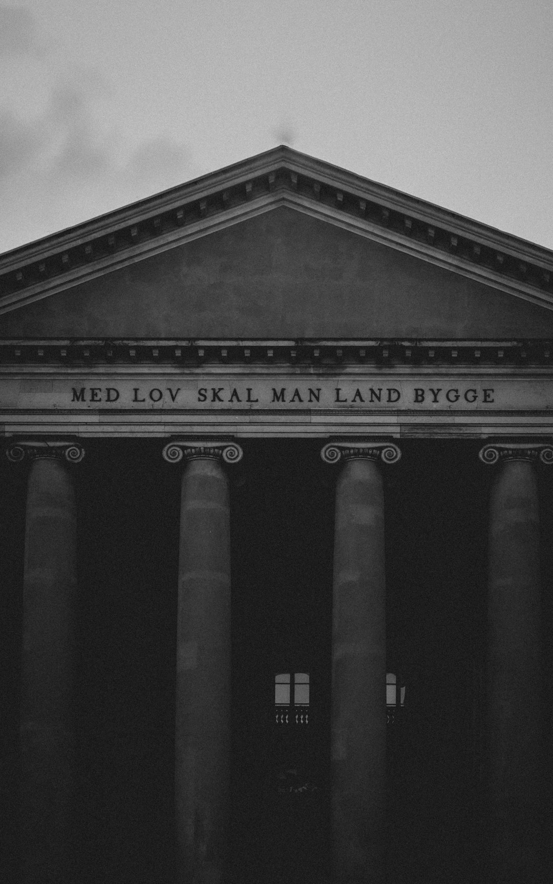 lawfirmlawyermaryland-640x480-58664274.jpeg