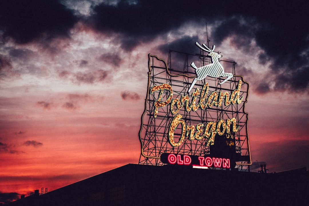 lawfirmlawyeroregon-640x480-6623829.jpeg