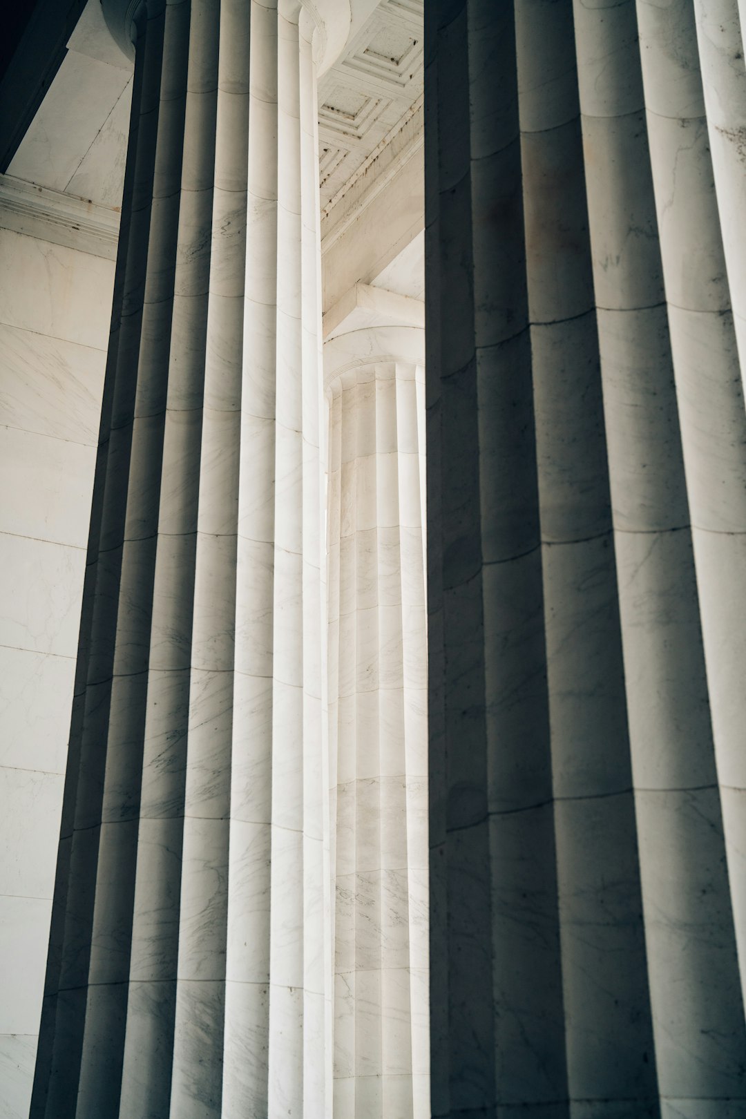 lawfirmlawyerwashington-640x480-96771163.jpeg