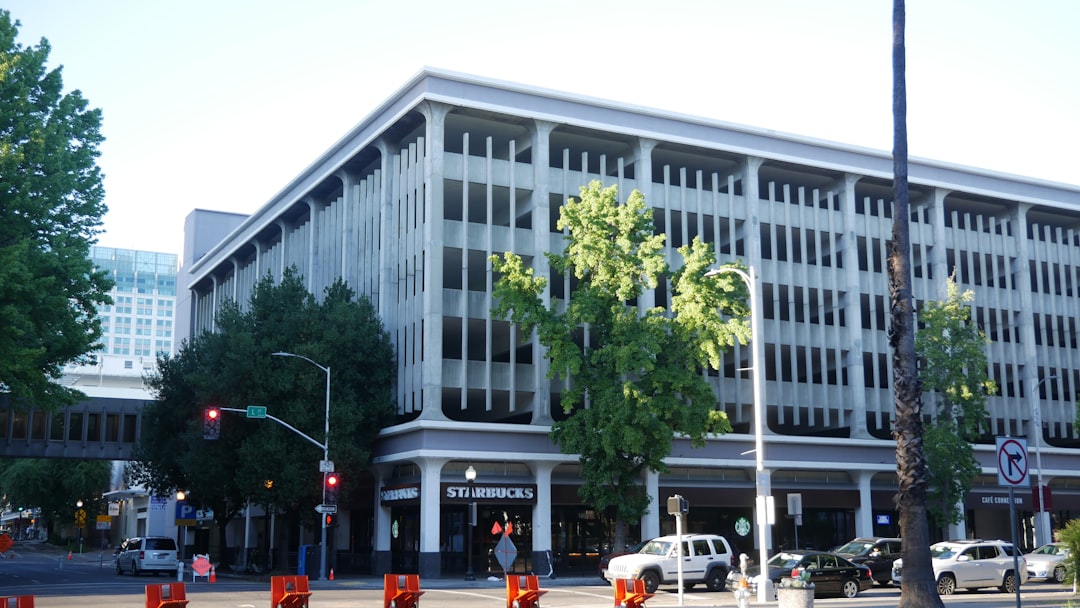 lawyerlawsuitoregon-640x480-23041424.jpeg