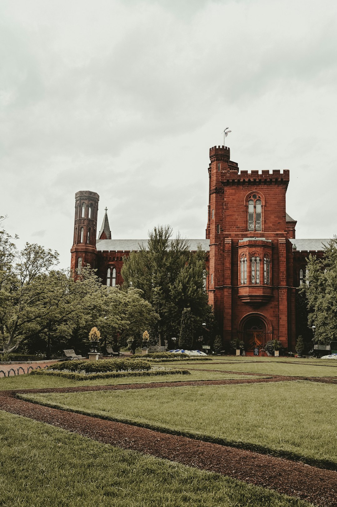 schooluniversitymississippi-640x480-95293018.jpeg