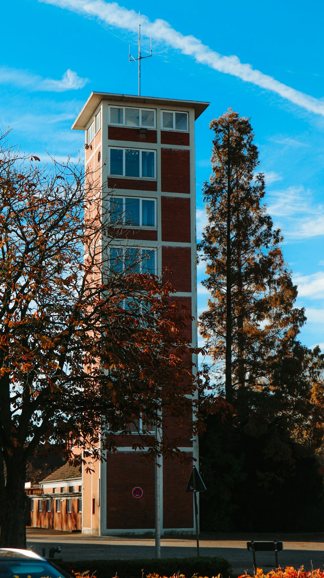 schooluniversityoregon-640x480-35550211.jpeg