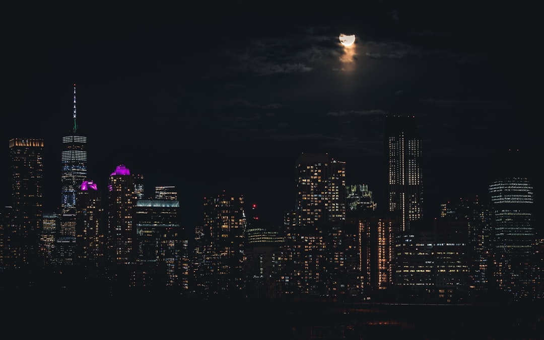 ny-640x480-92578192.jpeg