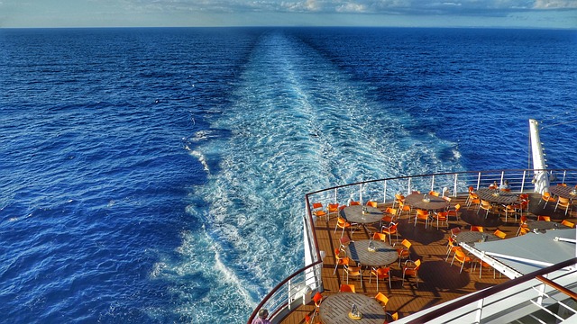 cruise ship