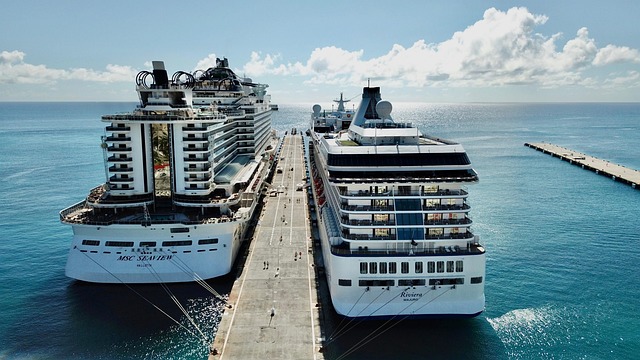 cruise ship