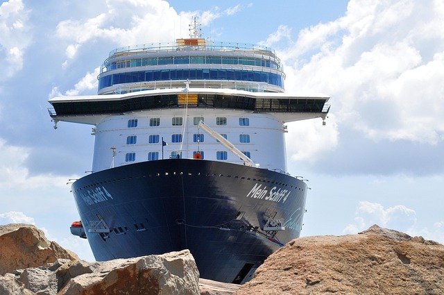 cruise ship