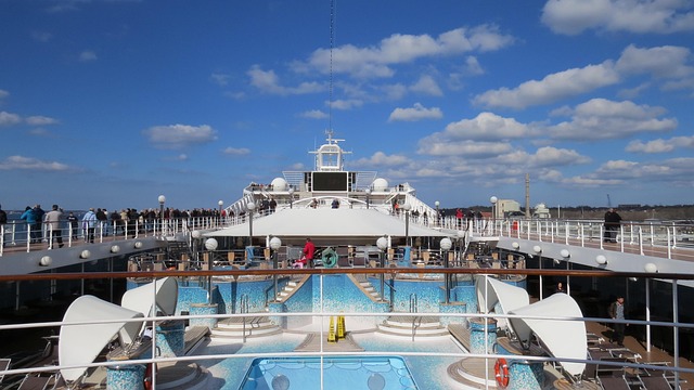 lawyer,lawsuit,cruise ship,Louisville KY