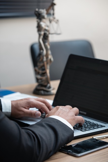 lawyer,lawsuit,Dallas TX