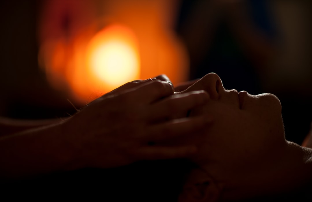 massage-640x480-40452255.jpeg