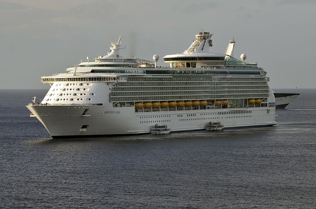 cruise ship