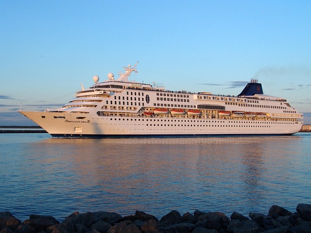 cruise ship