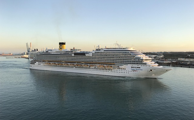 cruise ship