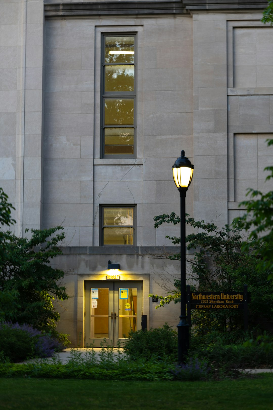 lawyerlawsuitillinois-640x480-22487260.jpeg