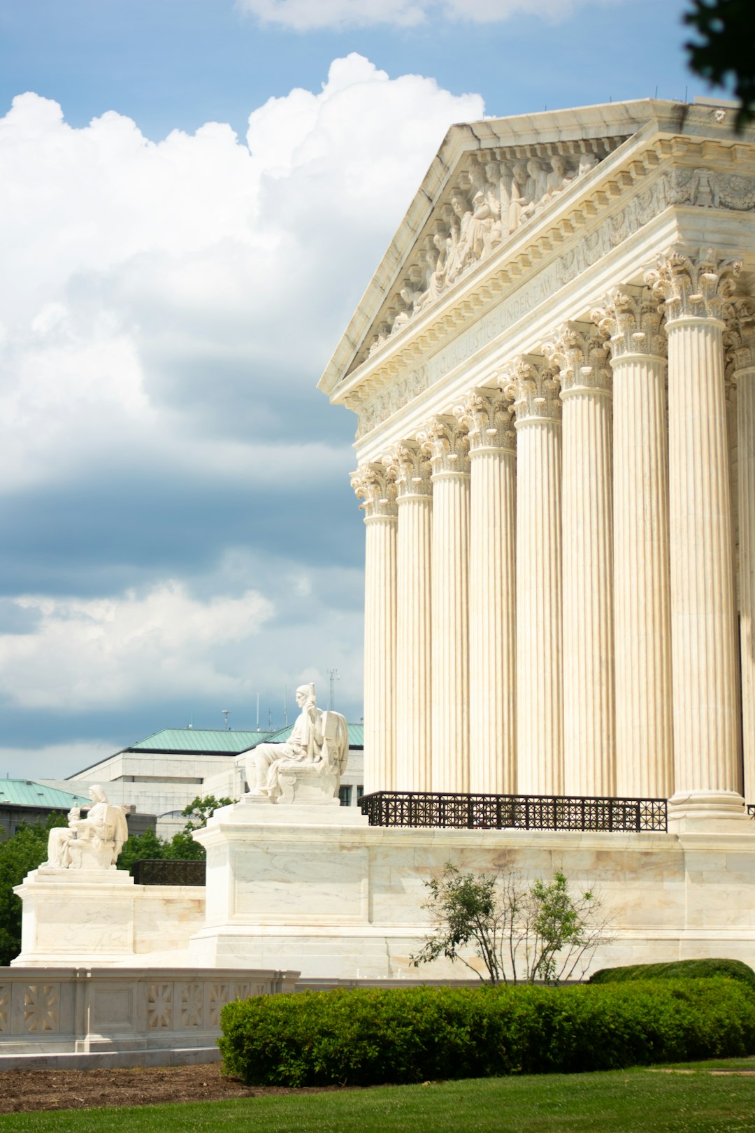 lawyerlawsuitwashington-640x480-65991224.jpeg
